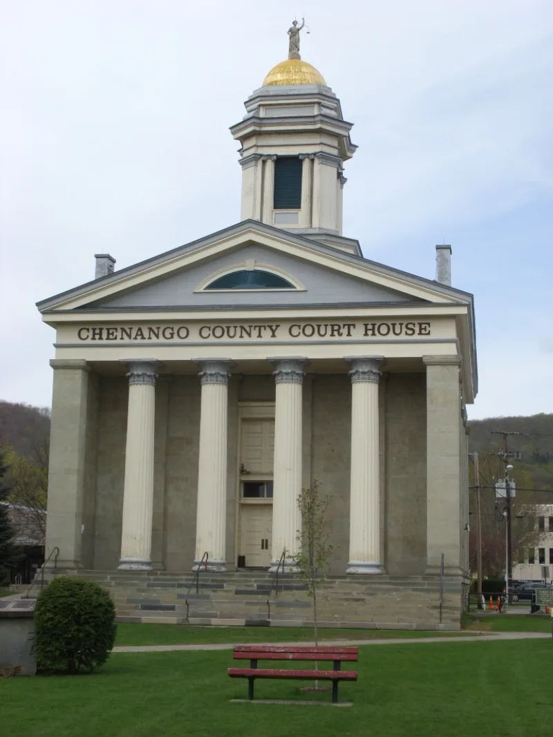 The Chenango County courthouse at Norwich — a representative image; the 1826 hearing was at Bainbridge