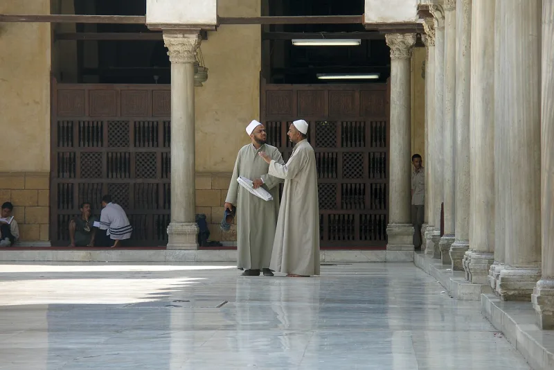 Scholars in the courtyard of al-Azhar, Cairo, the seat of classical Sunni legal teaching