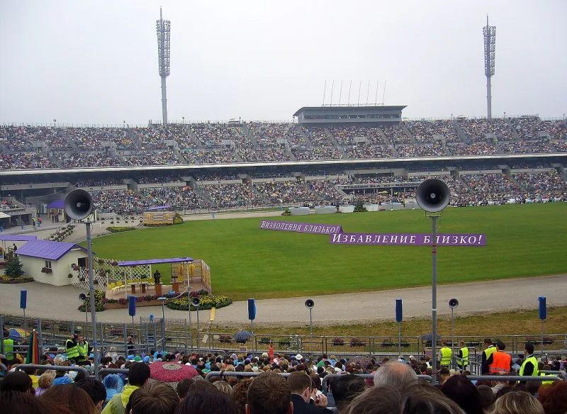 An international convention at Katowice, Poland; Governing Body updates are broadcast to congregations