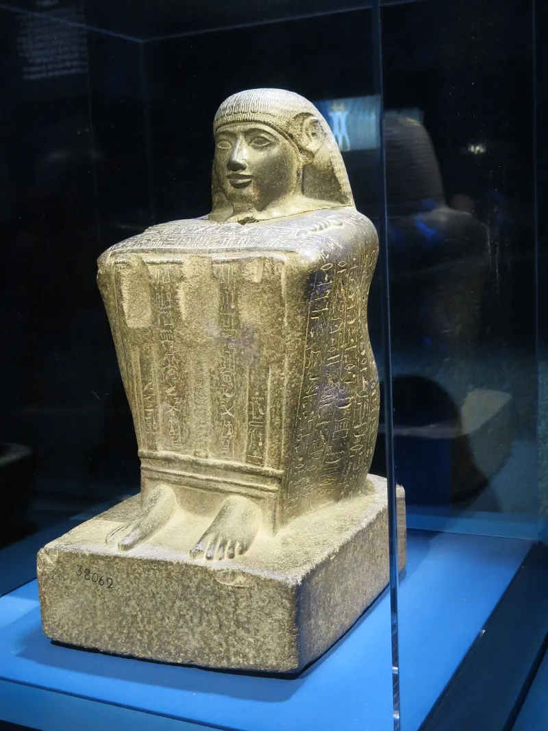 A block statue of the Egyptian vizier Paser, nineteenth dynasty, the office the Quran assigns Haman