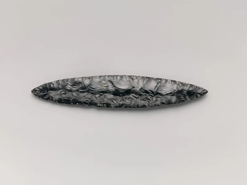 A Teotihuacan obsidian blade; volcanic glass, not steel, was the Mesoamerican cutting edge