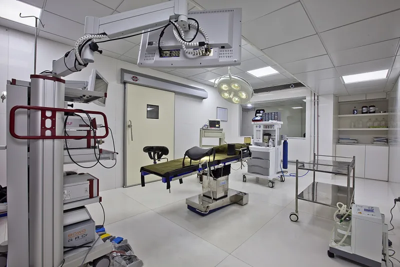 A modern operating theatre; between 1967 and 1980 transplant surgery was closed to Witnesses